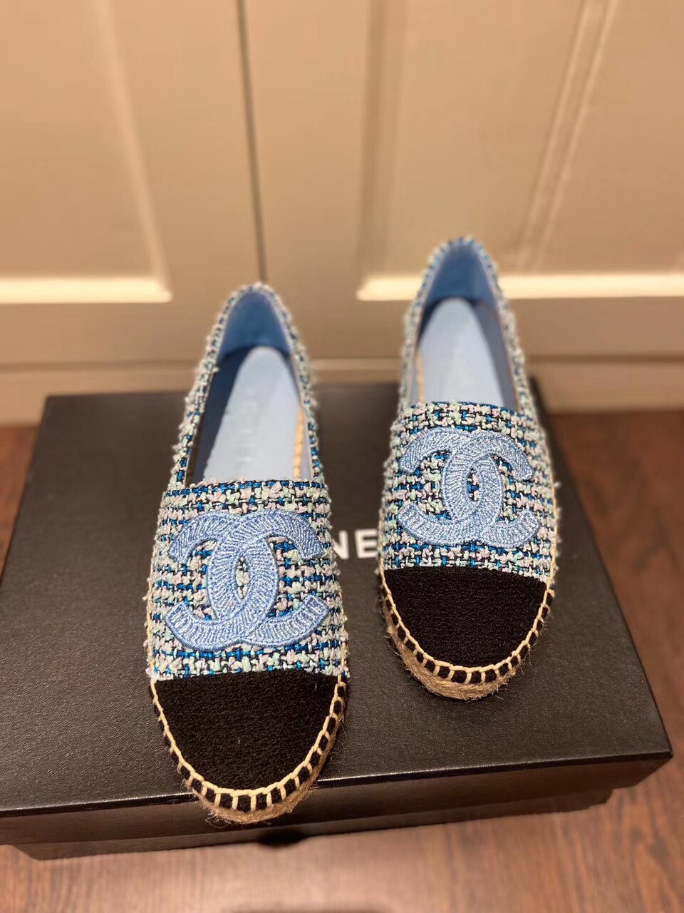 Chanel Tweed/Grosgrain Espadrilles Lambskin Leather Spring/Summer Collection Light Blue/Black