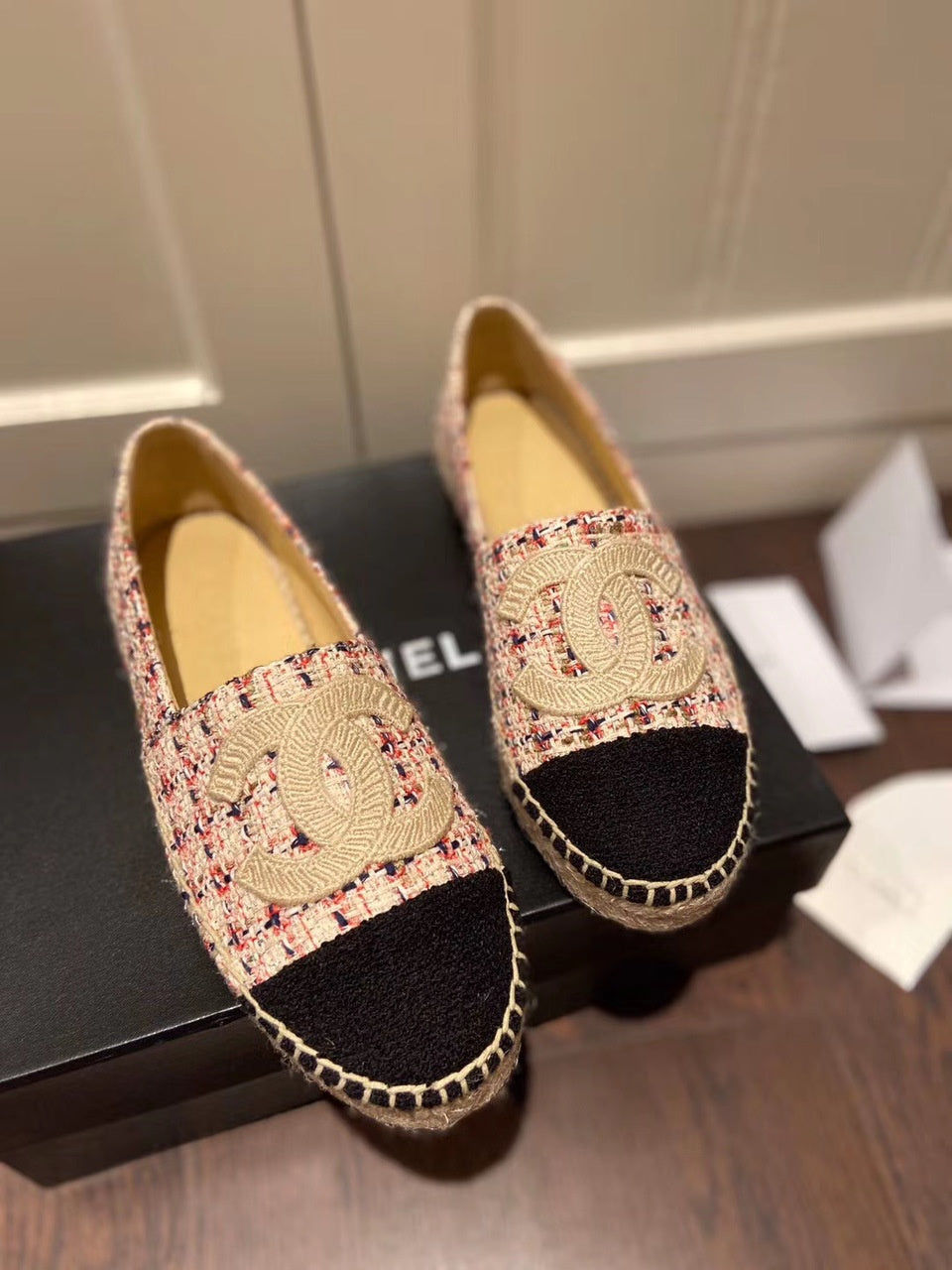 Chanel Tweed/Grosgrain Espadrilles Lambskin Leather Spring/Summer Collection Red/Black