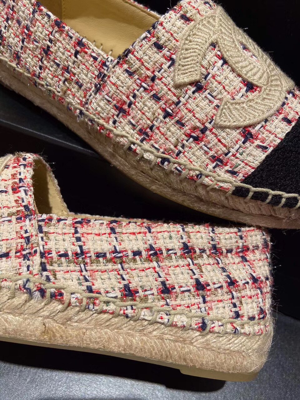 Chanel Tweed/Grosgrain Espadrilles Lambskin Leather Spring/Summer Collection Red/Black