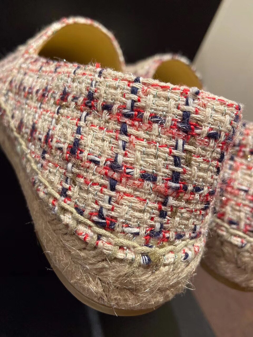 Chanel Tweed/Grosgrain Espadrilles Lambskin Leather Spring/Summer Collection Red/Black