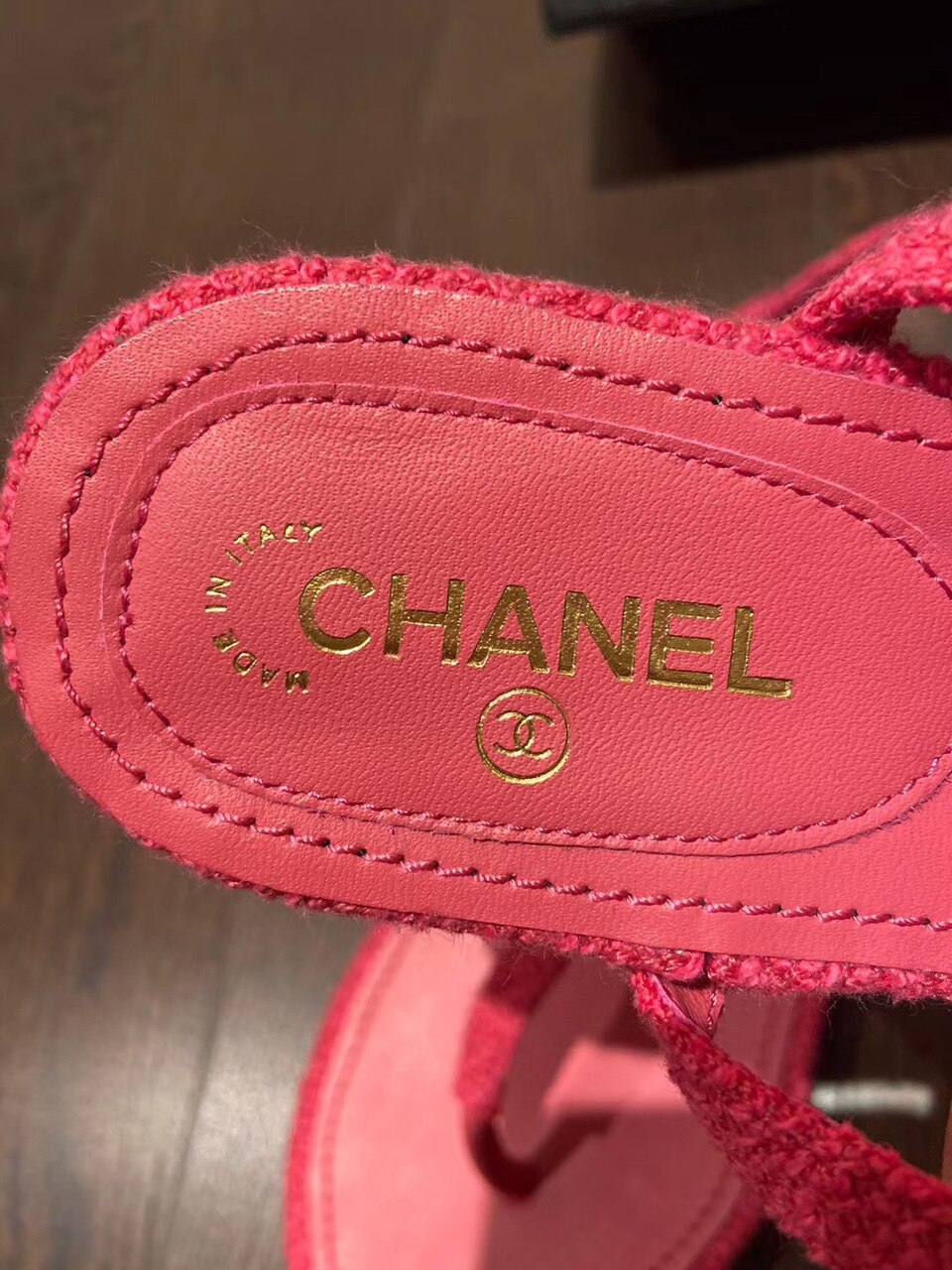 Chanel Pearl CC Logo Thong Sandals Calfskin Leather Spring/Summer Act 2 Collection Red
