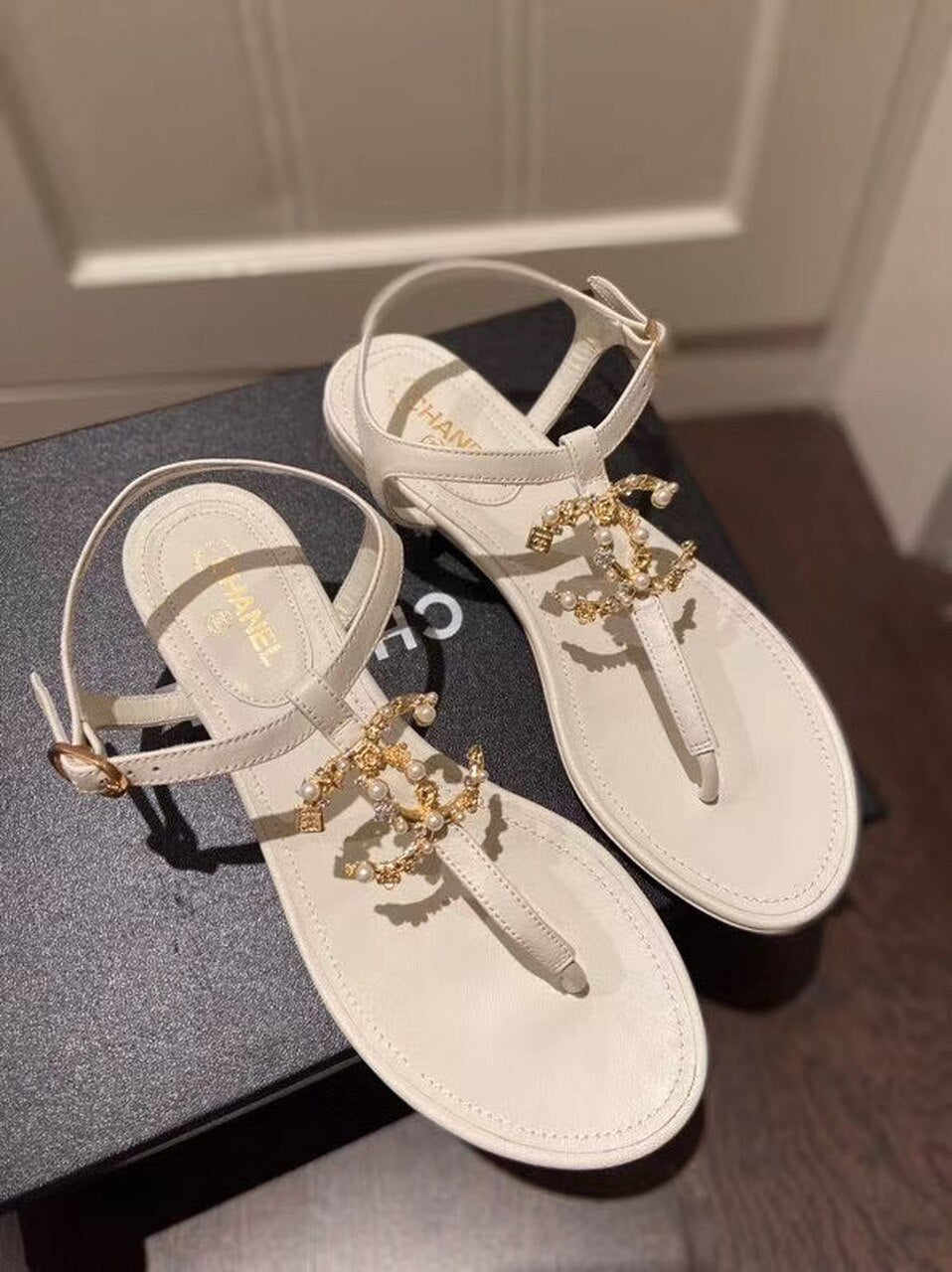 Chanel Pearl CC Logo Thong Sandals Calfskin Leather Spring/Summer Act 2 Collection White