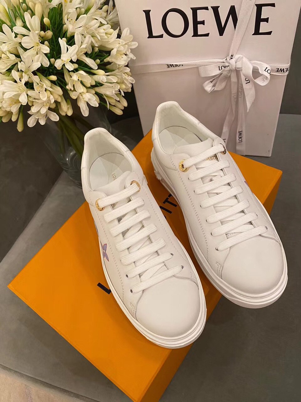 Louis Vuitton Time Out Sneakers Calfskin Leather Spring/Summer Collection White