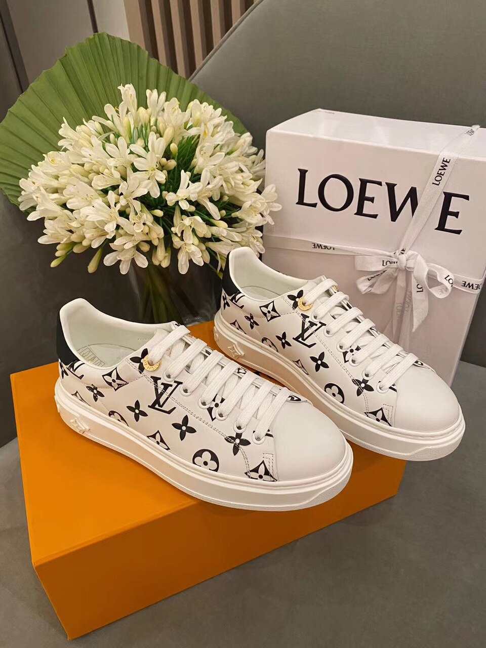 Louis Vuitton Time Out Sneakers Calfskin Leather Spring/Summer Collection 1A7UM8 Blue/White