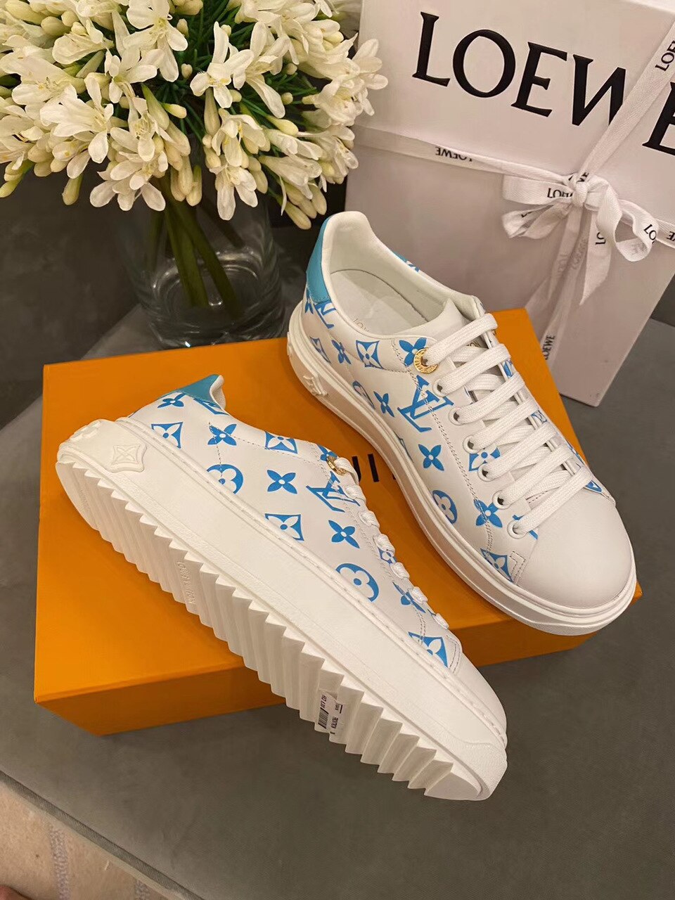 Louis Vuitton Time Out Sneakers Calfskin Leather Spring/Summer Collection Light Blue/White