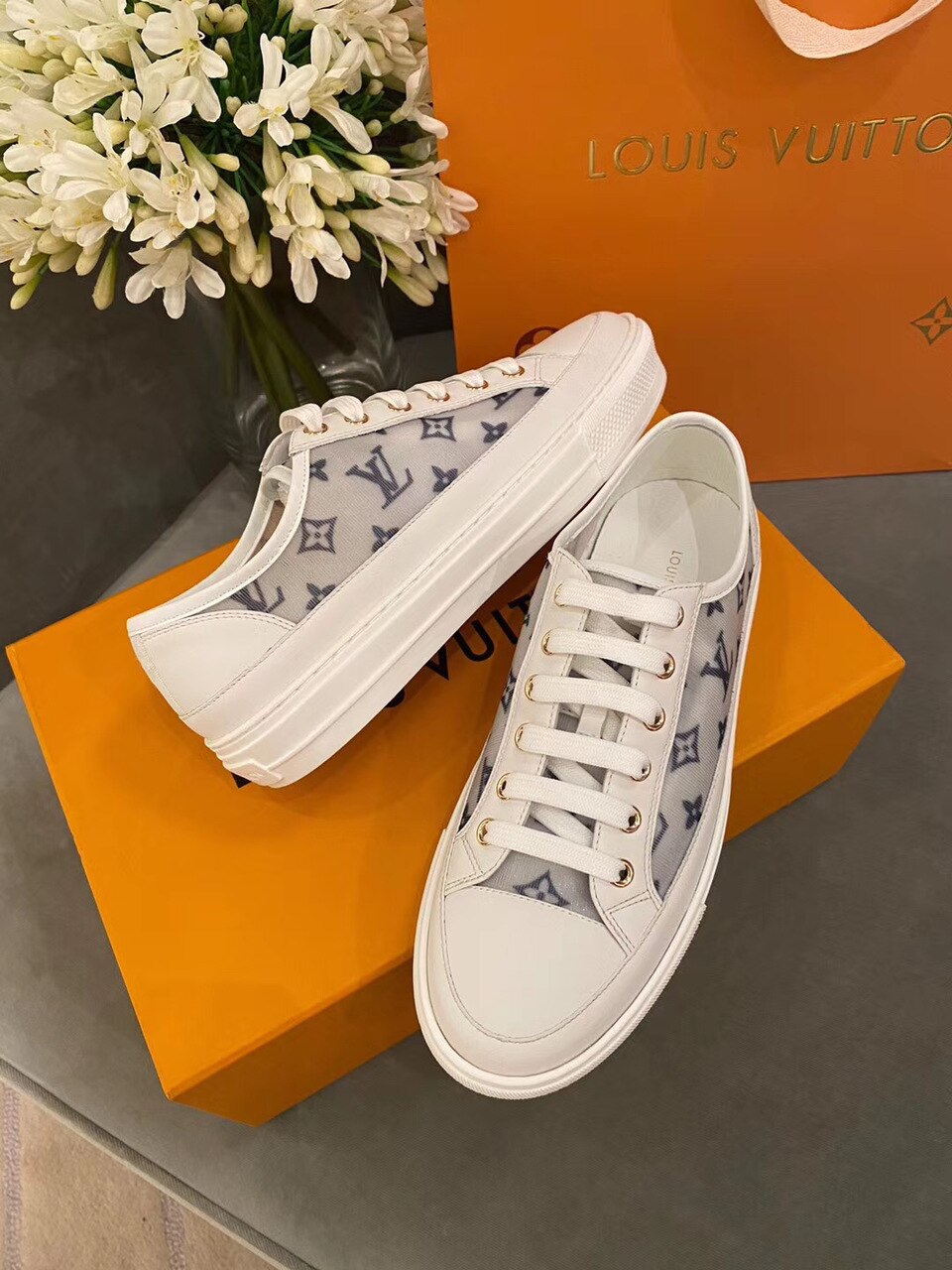 Louis Vuitton Stellar Sneakers Calfskin Leather Spring/Summer Collection Blue/White
