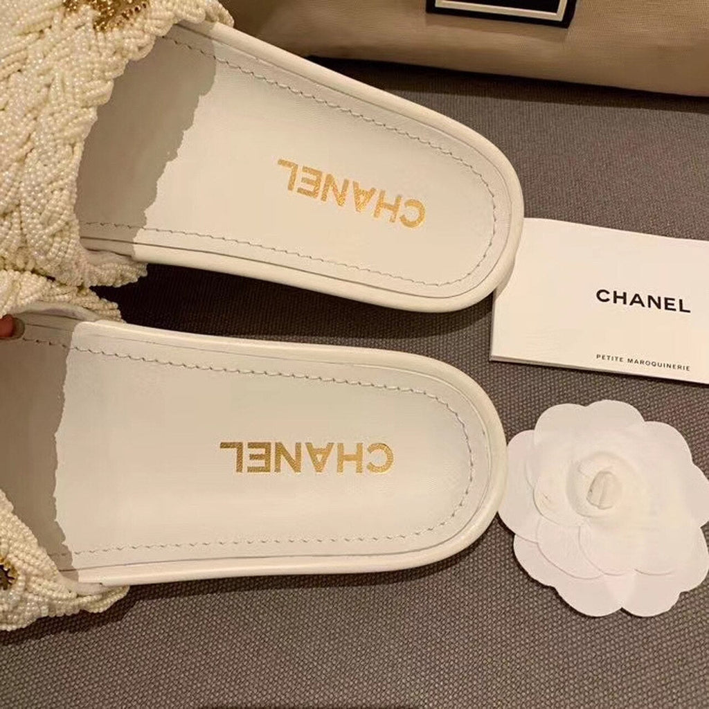 Chanel Pearl Beaded Embellished Sandals Calfskin Leather Spring/Summer Collection White