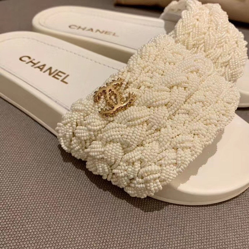 Chanel Pearl Beaded Embellished Sandals Calfskin Leather Spring/Summer Collection White