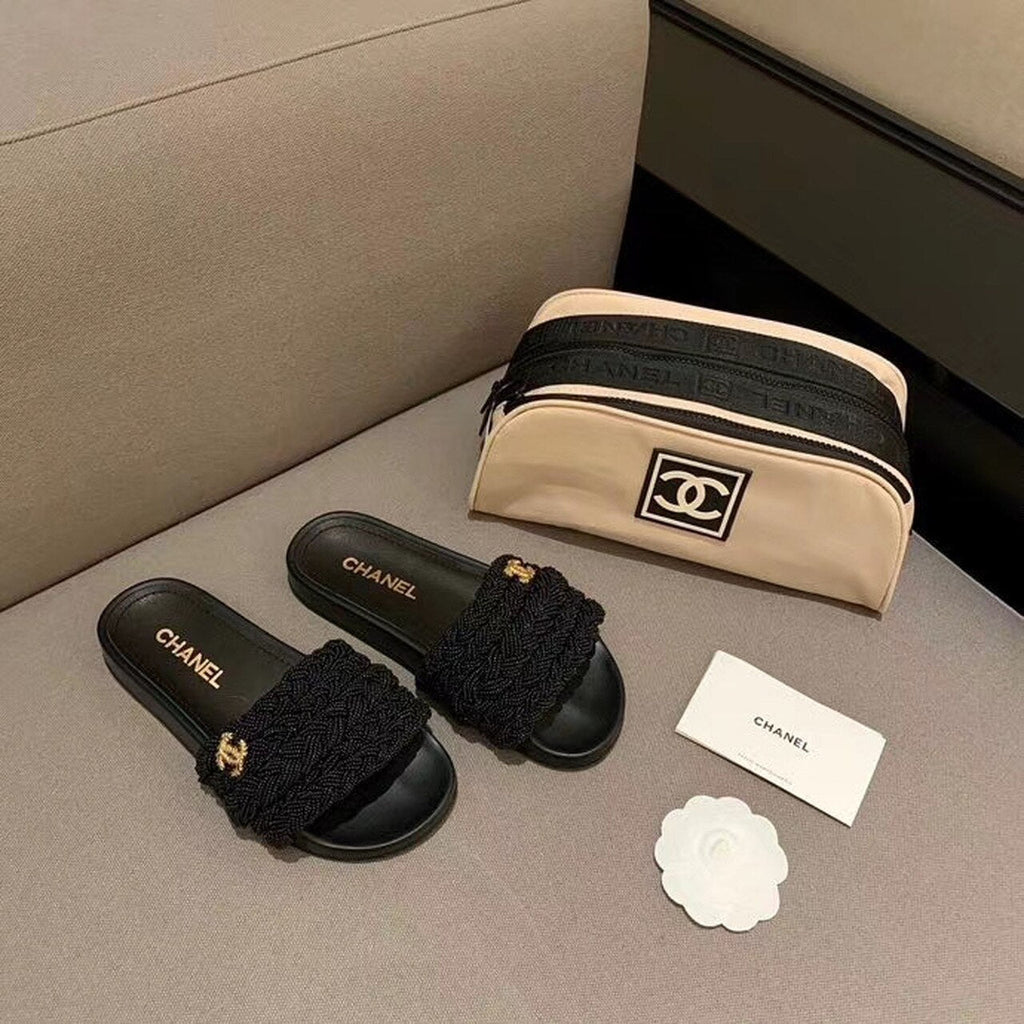 Chanel Pearl Beaded Embellished Sandals Calfskin Leather Spring/Summer Collection, Black