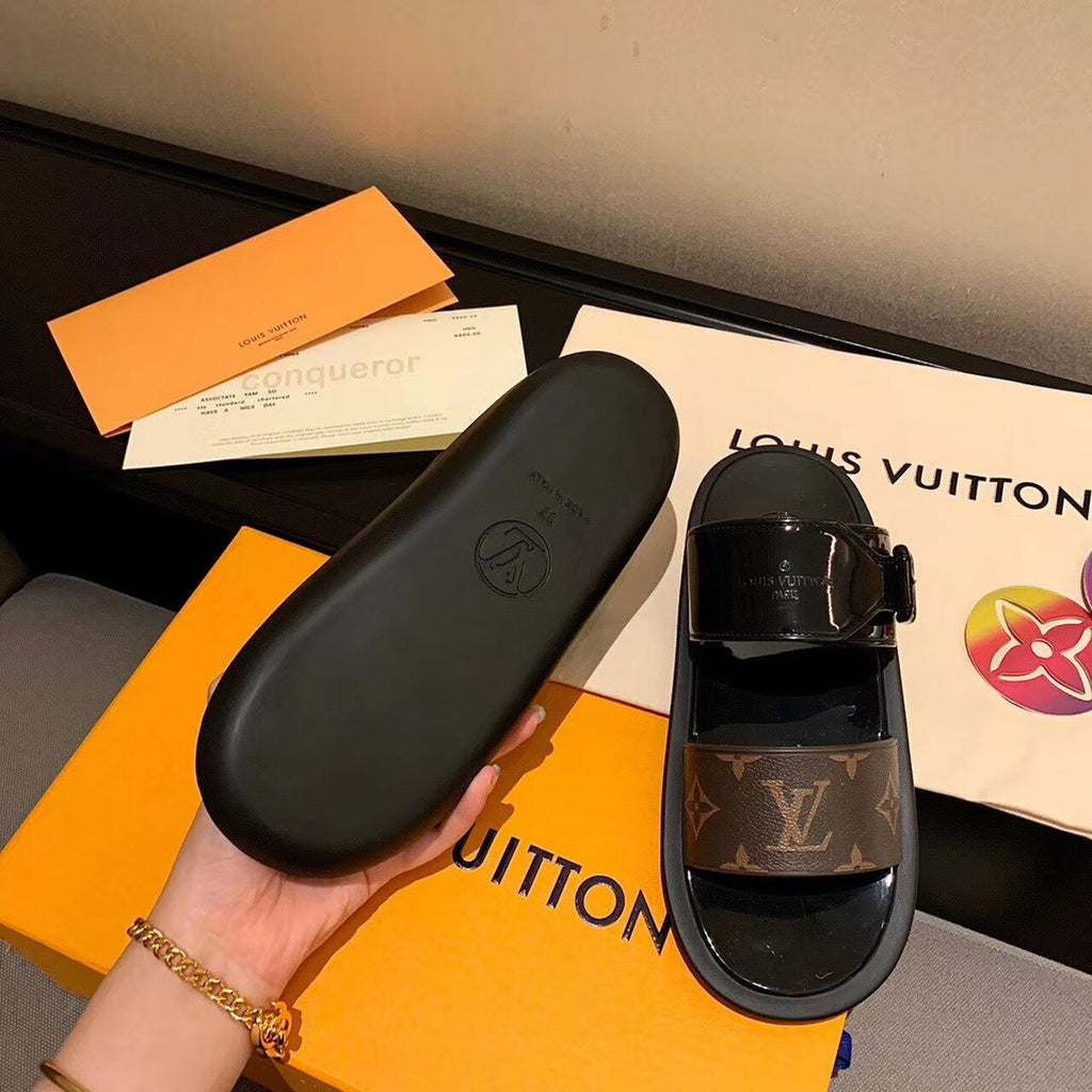 Louis Vuitton Sunbath Flat Mules PVC Spring/Summer 2020 Collection 1A66WX Noir
