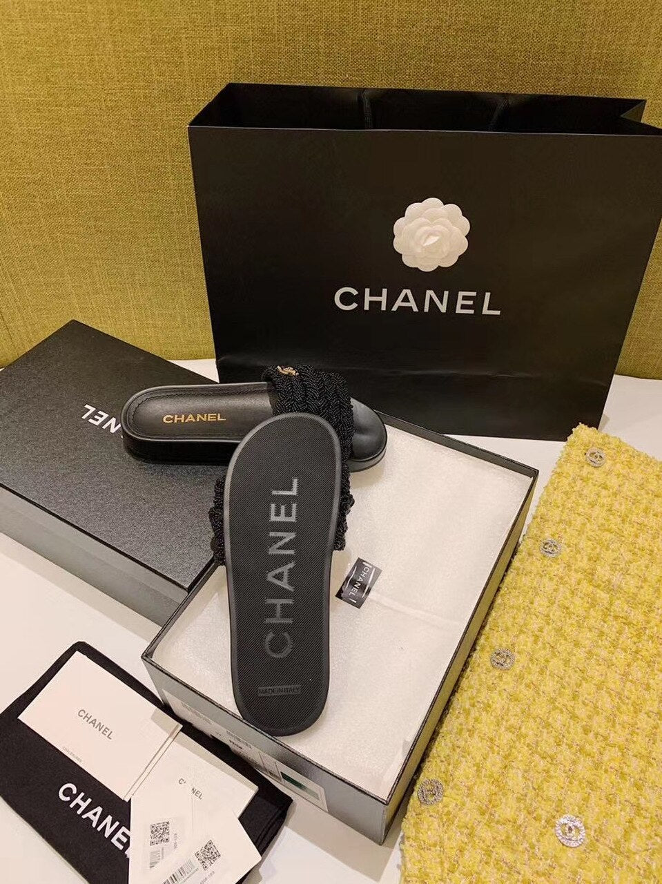 Chanel Pearl Beaded Embellished Sandals Calfskin Leather Spring/Summer Collection Black