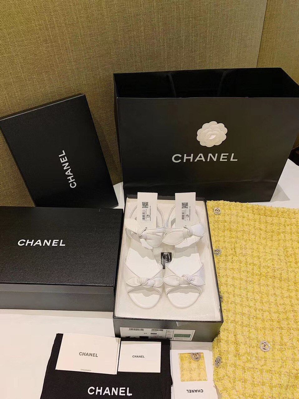 Chanel Knot Sandals Calfskin Leather Spring/Summer Collection, White