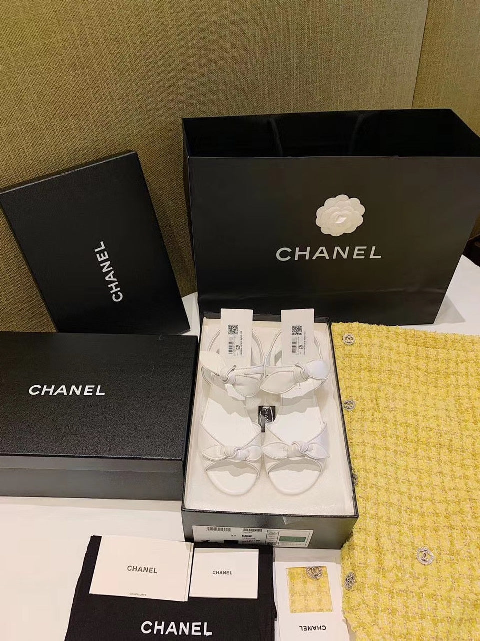 Chanel Knot Sandals Calfskin Leather Spring/Summer Collection, White