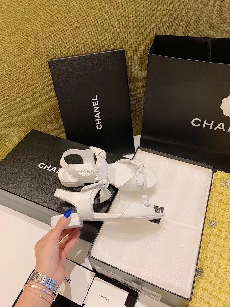 Chanel Knot Sandals Calfskin Leather Spring/Summer Collection, White