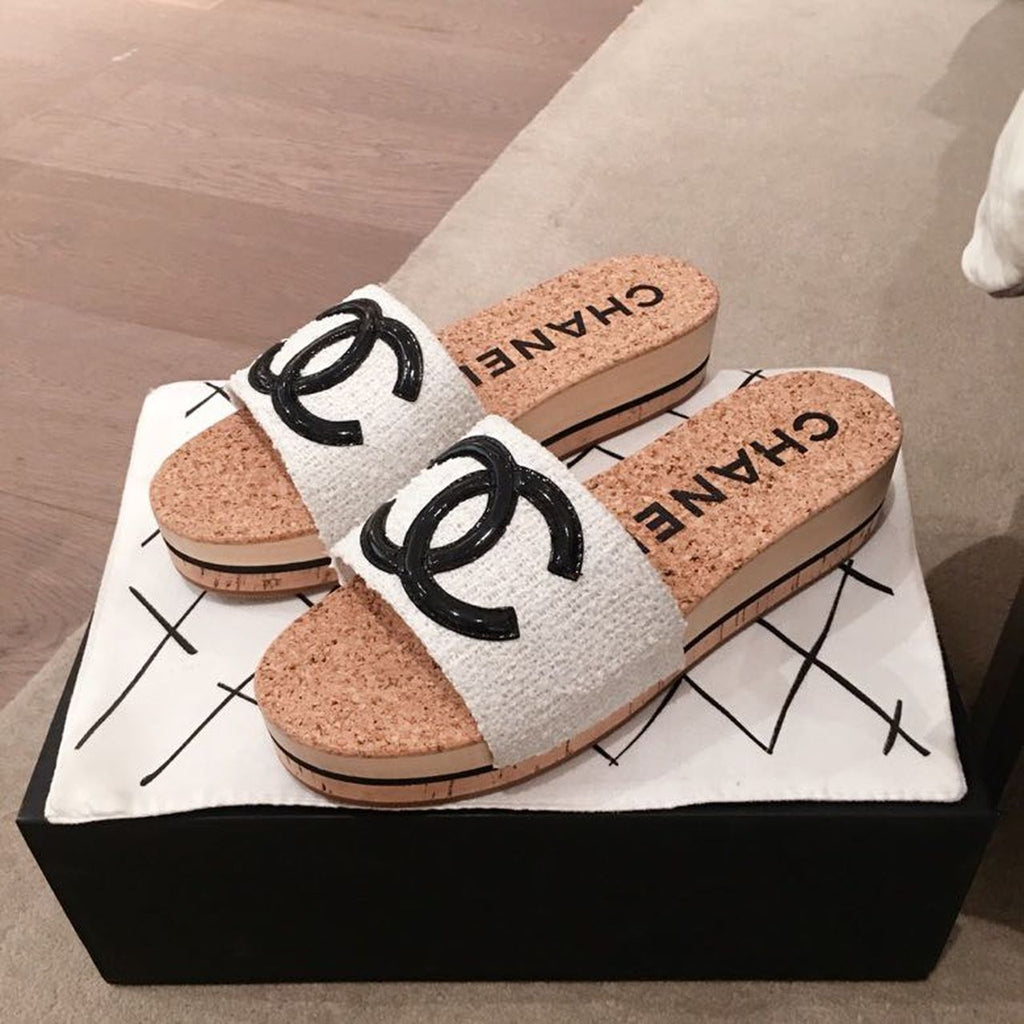 Chanel Cork Sandals Suede/Calfskin Leather Spring/Summer Collection White/Black