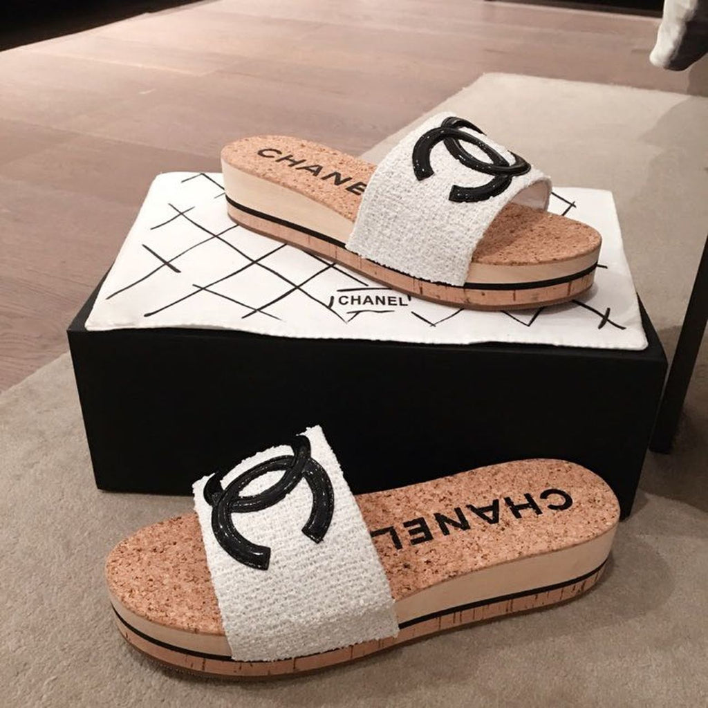 Chanel Cork Sandals Suede/Calfskin Leather Spring/Summer Collection White/Black