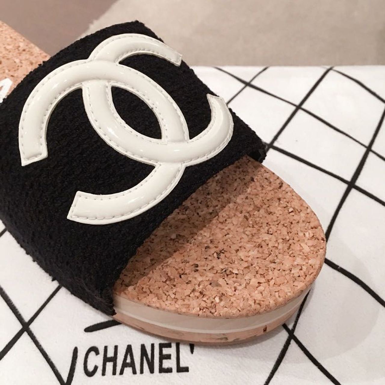 Chanel Cork Sandals Suede/Calfskin Leather Spring/Summer Collection Black/White