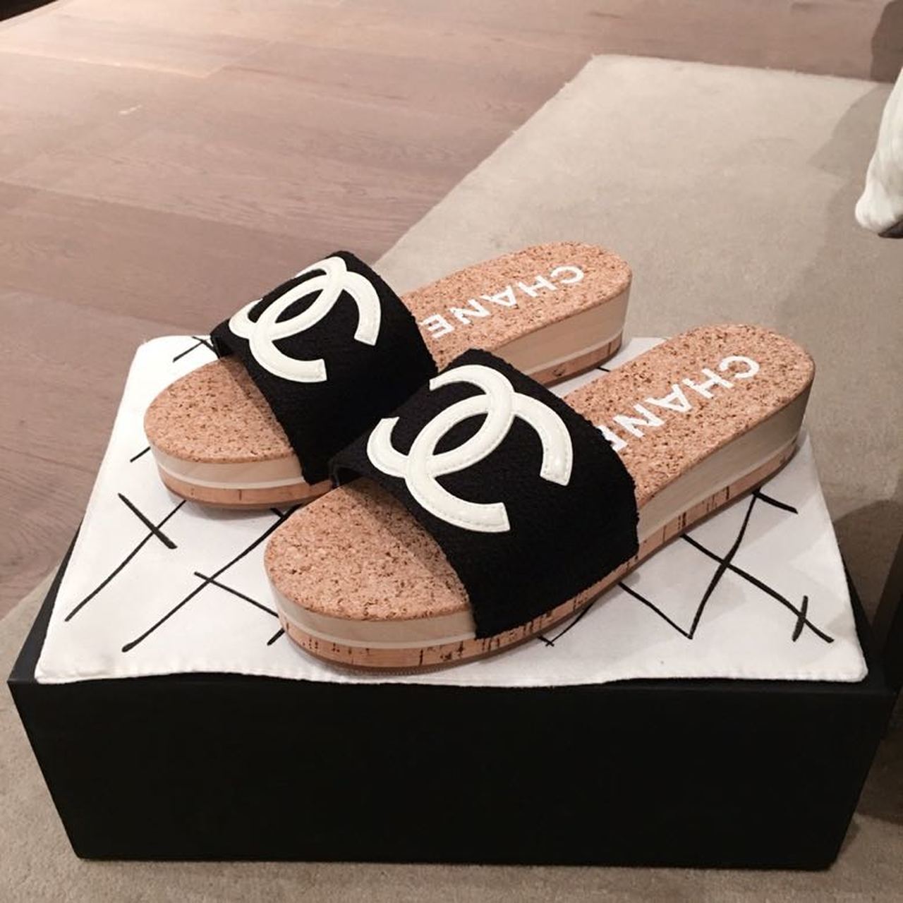 Chanel Cork Sandals Suede/Calfskin Leather Spring/Summer Collection Black/White