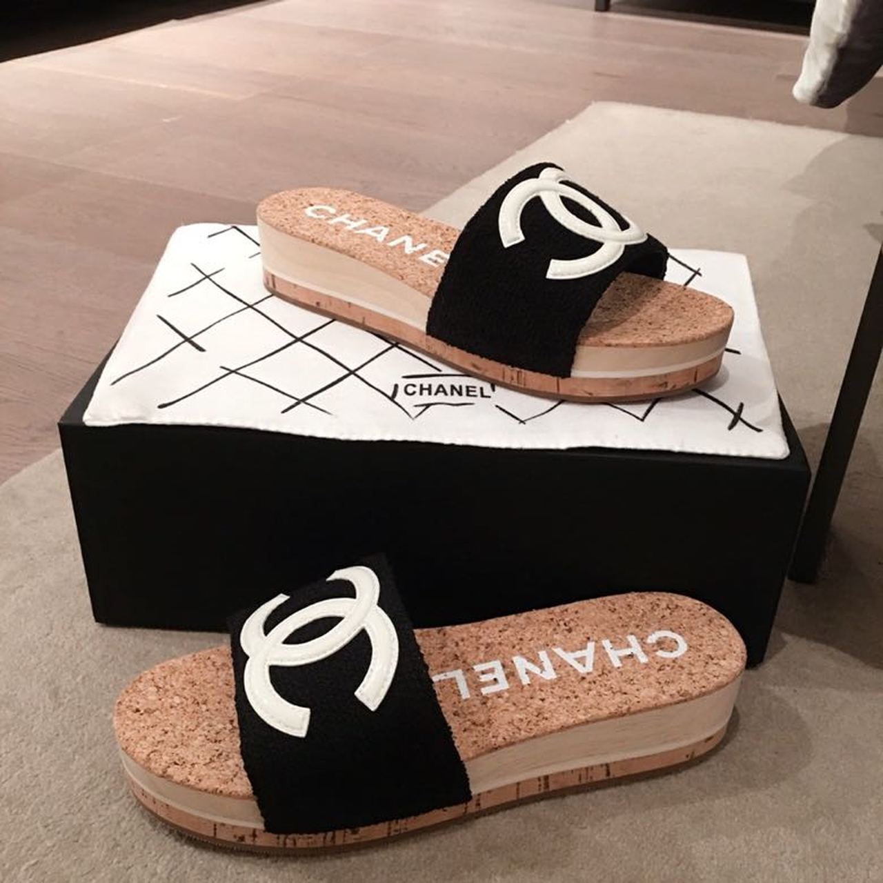 Chanel Cork Sandals Suede/Calfskin Leather Spring/Summer Collection Black/White