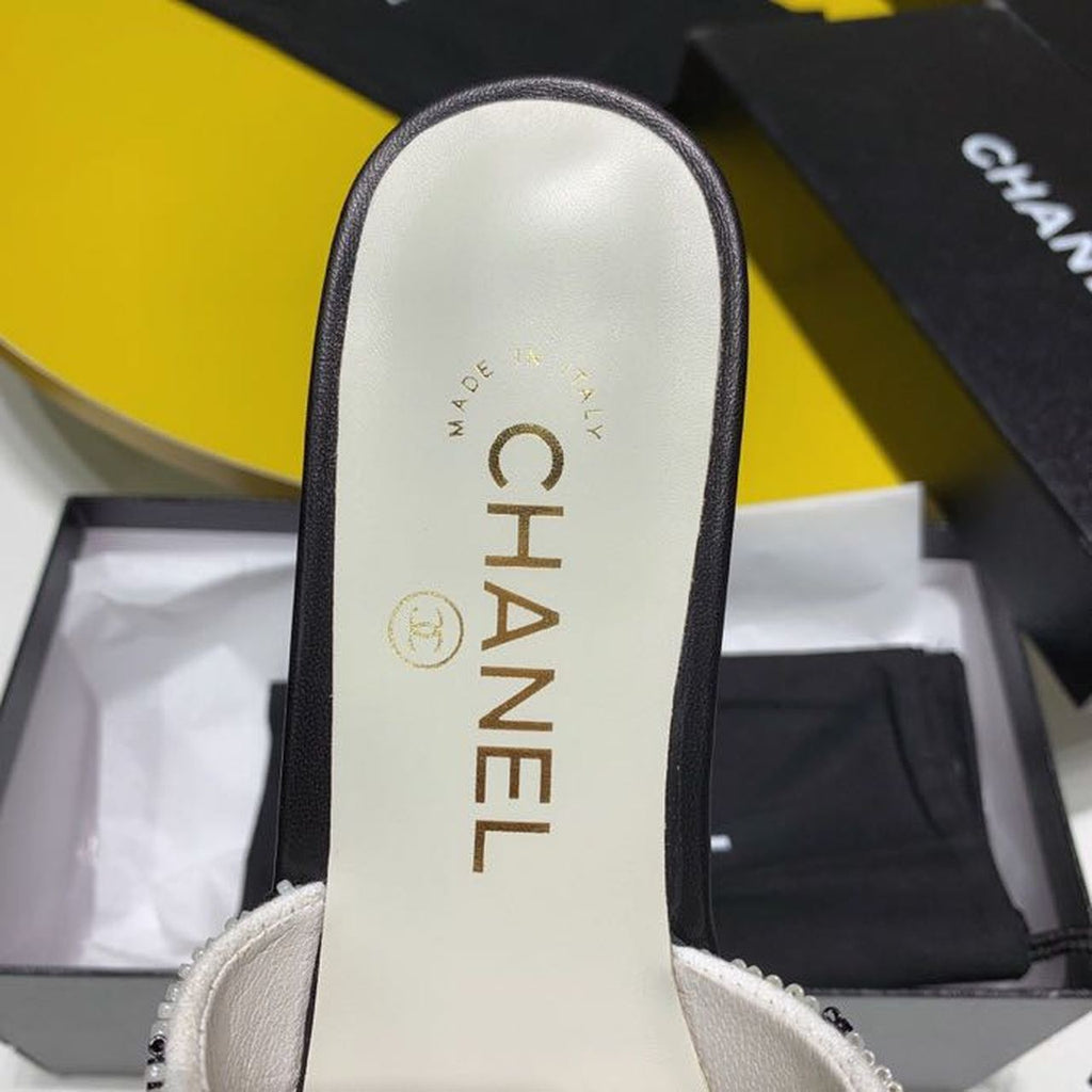 Chanel Bead Embroidered Mule Sandals Calfskin Leather Spring/Summer Collection White