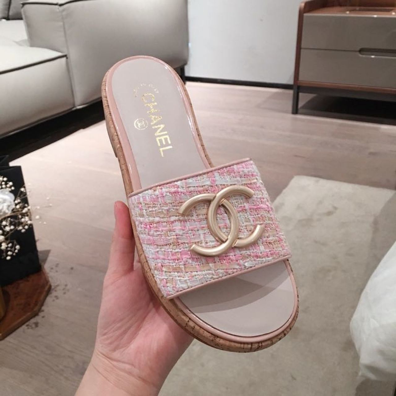 Chanel CC Cork Sandals Tweed/Calfskin Leather Spring/Summer Collection Light Pink
