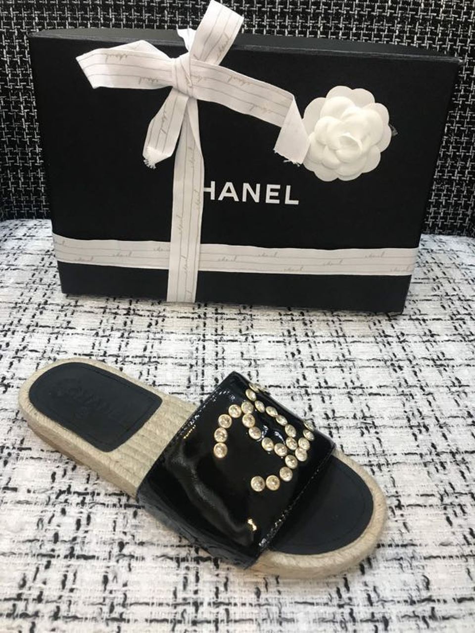 Chanel Crystal CC Espadrille Sandals Calfskin Leather Spring/Summer Collection Black