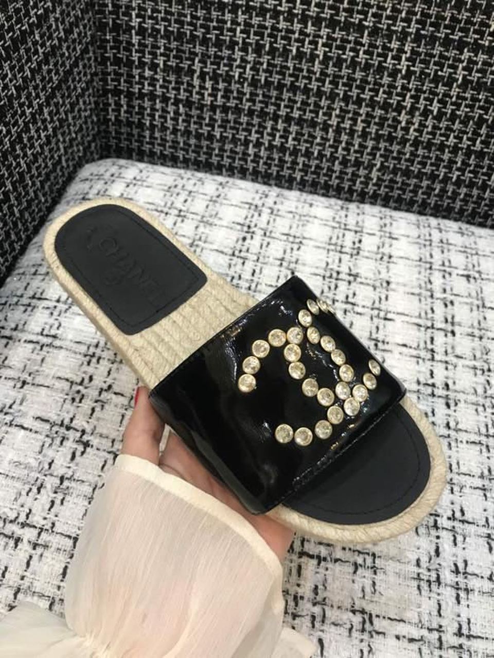 Chanel Crystal CC Espadrille Sandals Calfskin Leather Spring/Summer Collection Black