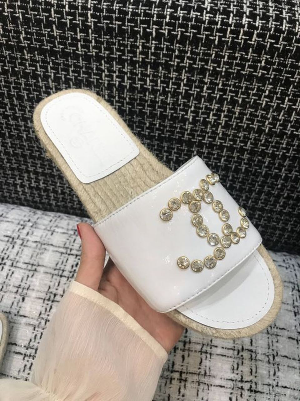 Chanel Crystal CC Espadrille Sandals Calfskin Leather Spring/Summer Collection White