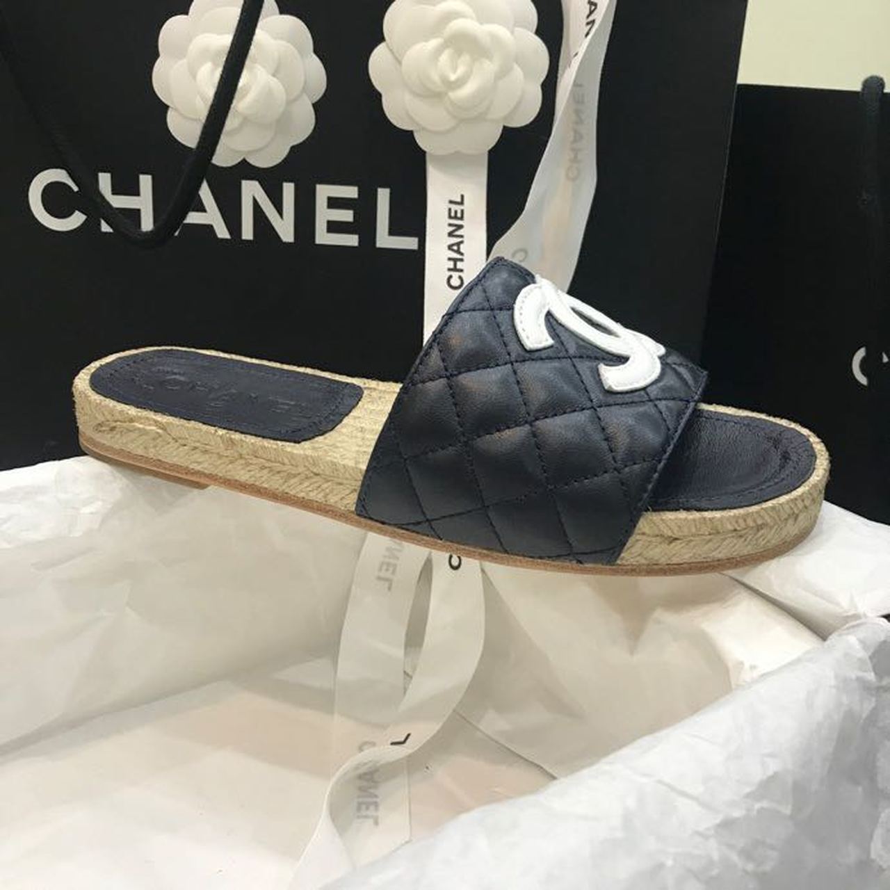 Chanel CC Quilted Espadrille Sandals Calfskin Leather Spring/Summer Collection Black/White