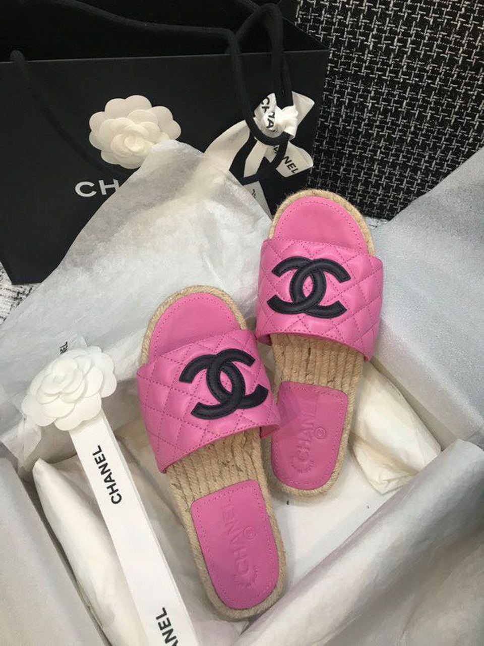 Chanel CC Quilted Espadrille Sandals Calfskin Leather Spring/Summer Collection Pink/Black