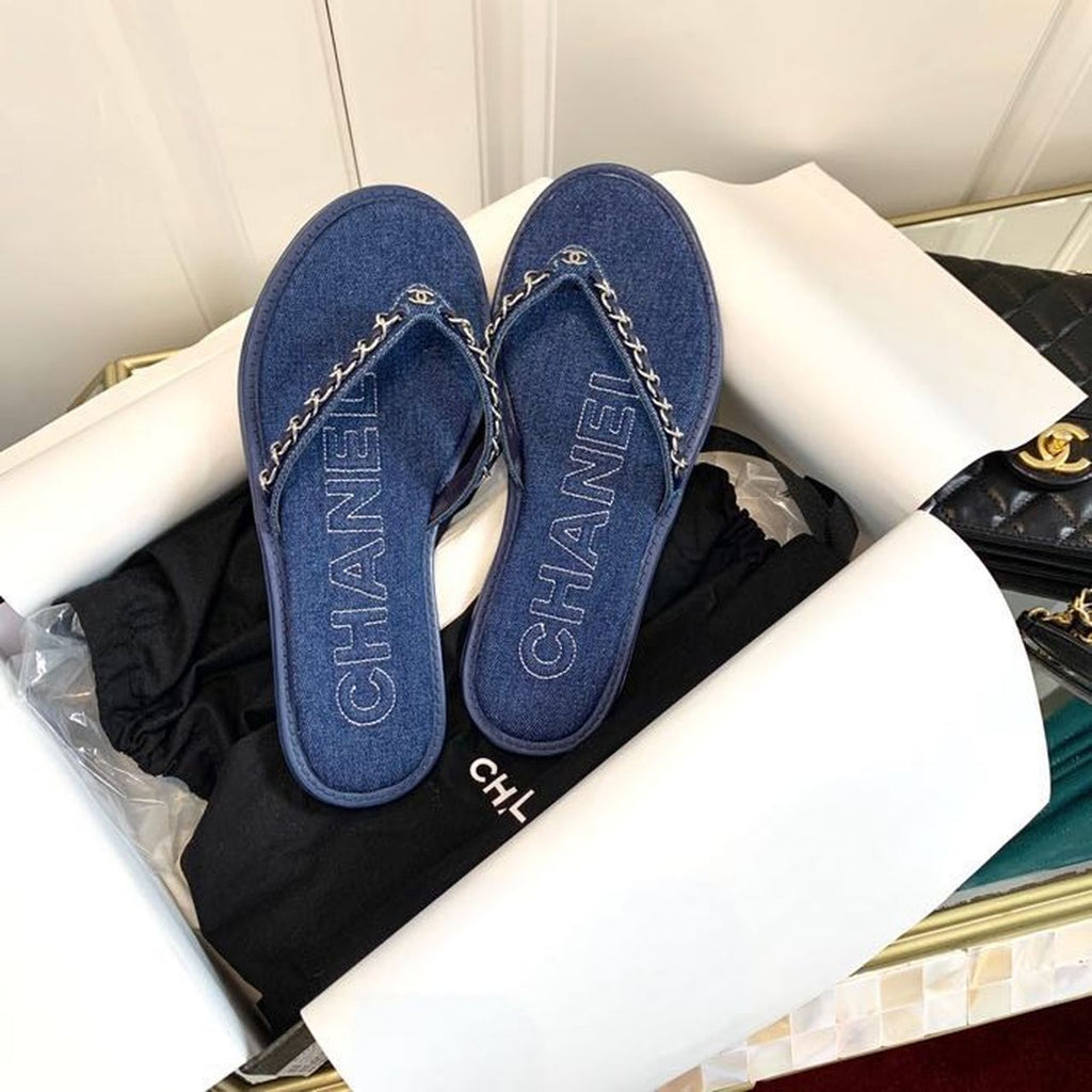 Chanel Denim Woven Chain Thong PVC Sandals Spring/Summer Collection Dark Blue