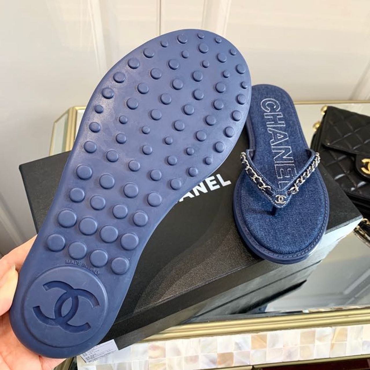 Chanel Denim Woven Chain Thong PVC Sandals Spring/Summer Collection Dark Blue