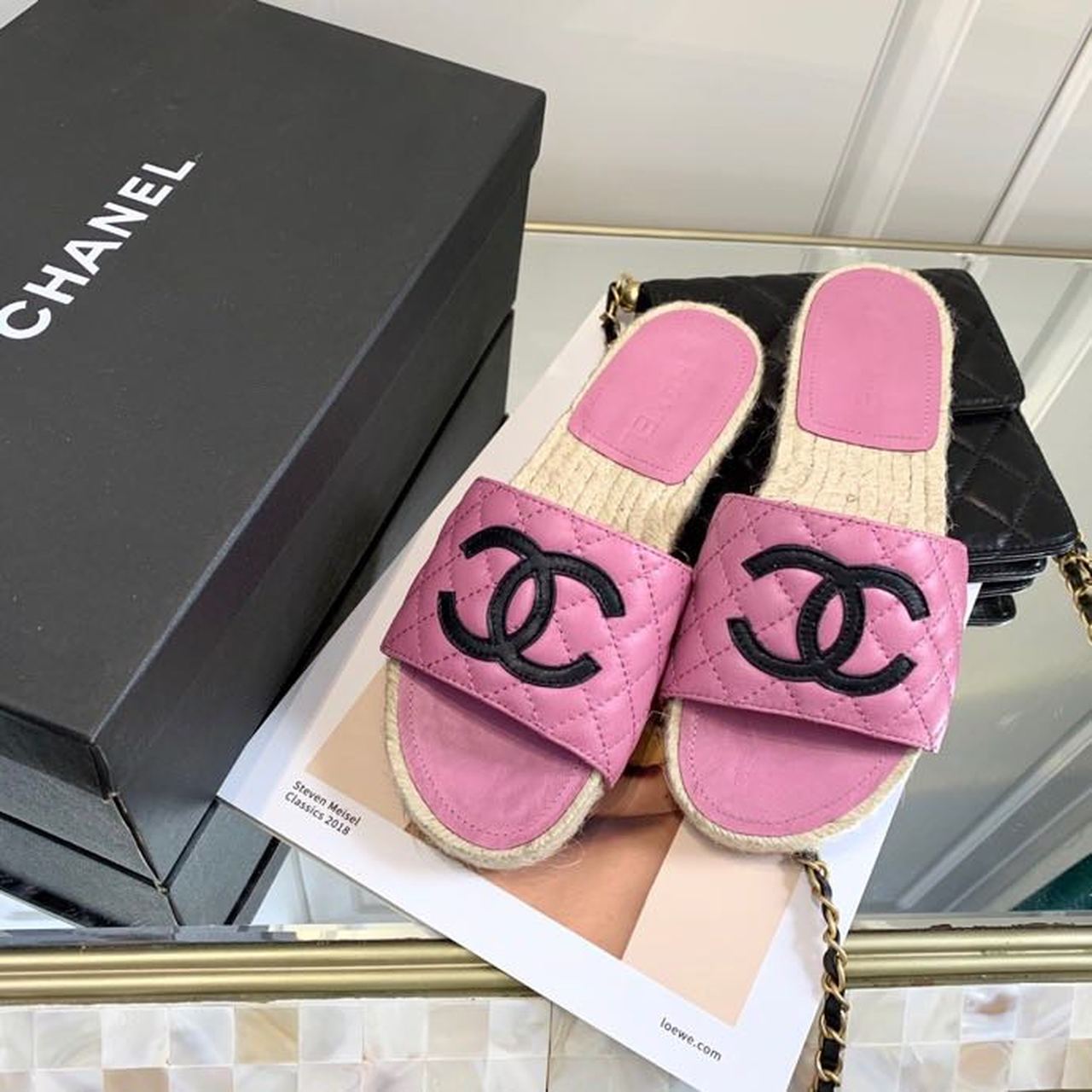 Chanel CC Quilted Espadrille Sandals Calfskin Leather Spring/Summer Collection Pink/Black