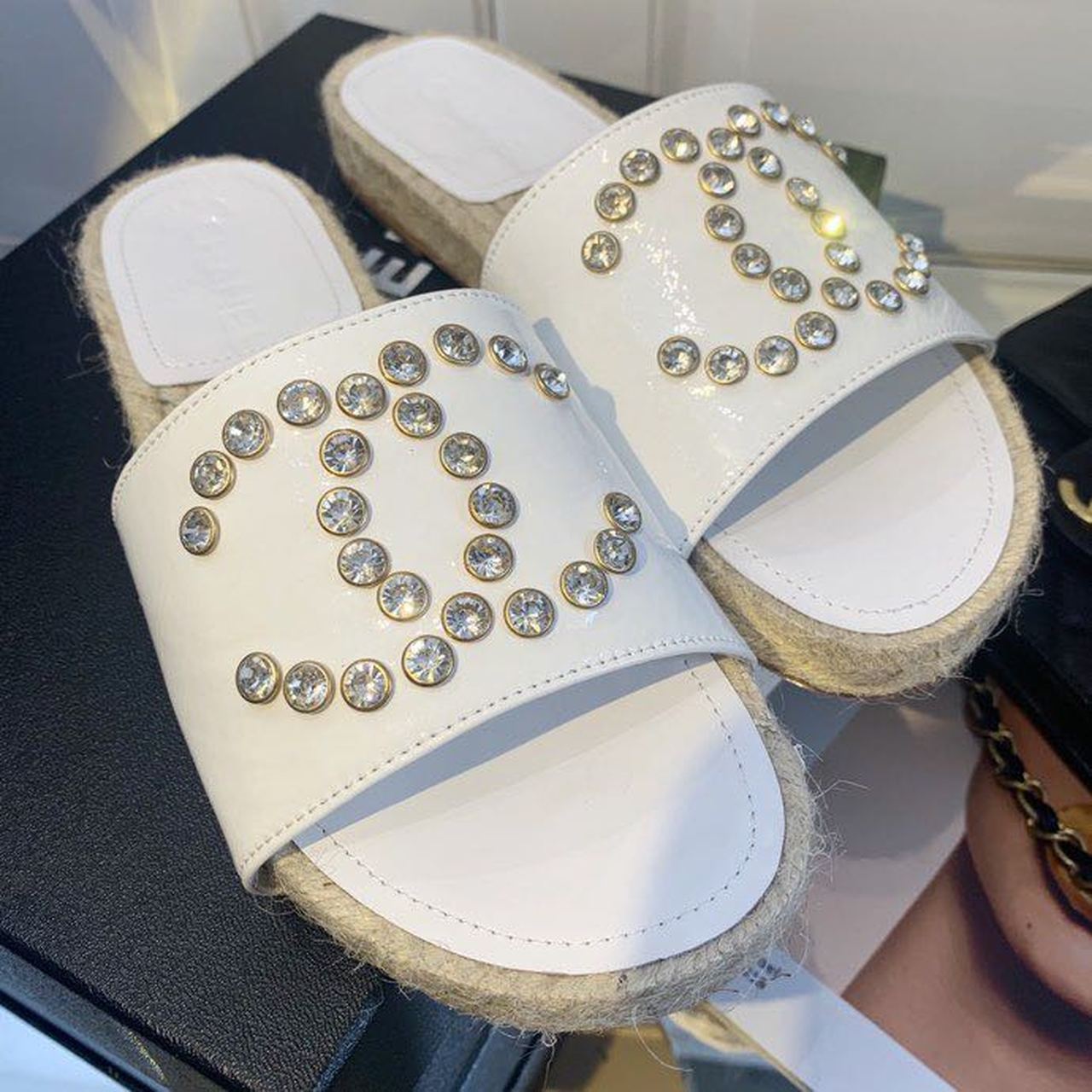 Chanel Crystal CC Espadrille Espadrille Sandals Calfskin Leather Spring/Summer Collection White