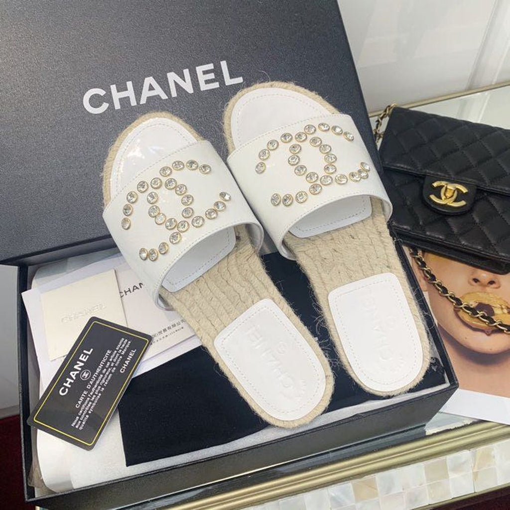 Chanel Crystal CC Espadrille Espadrille Sandals Calfskin Leather Spring/Summer Collection White