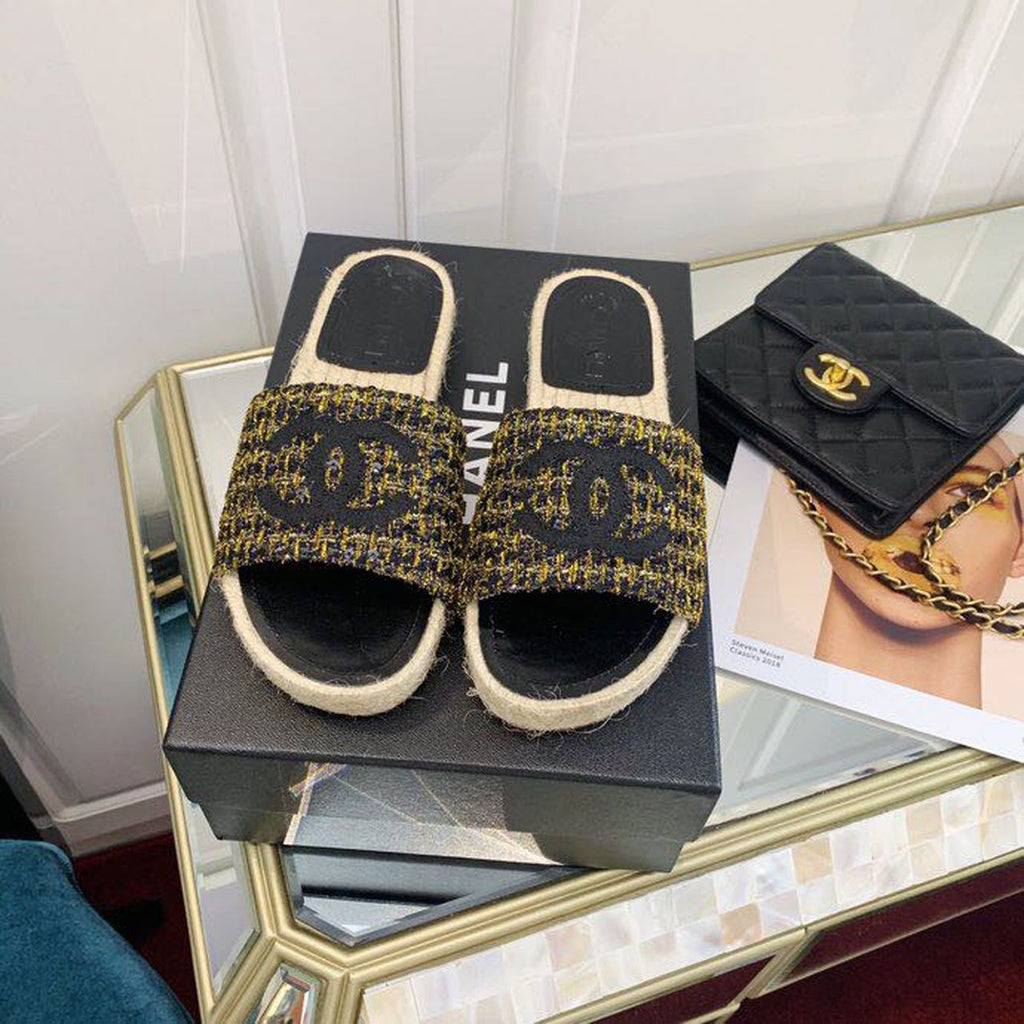 Chanel CC Espadrille Sandals Tweed/Calfskin Leather Spring/Summer Collection Black/Gold