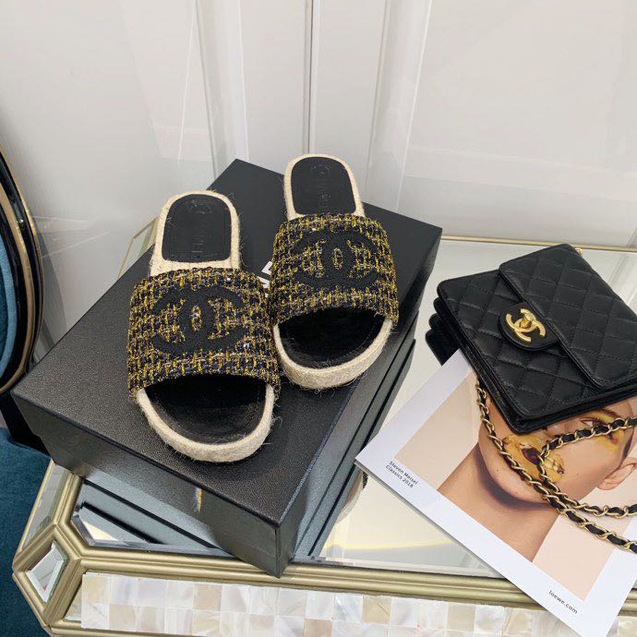 Chanel CC Espadrille Sandals Tweed/Calfskin Leather Spring/Summer Collection Black/Gold