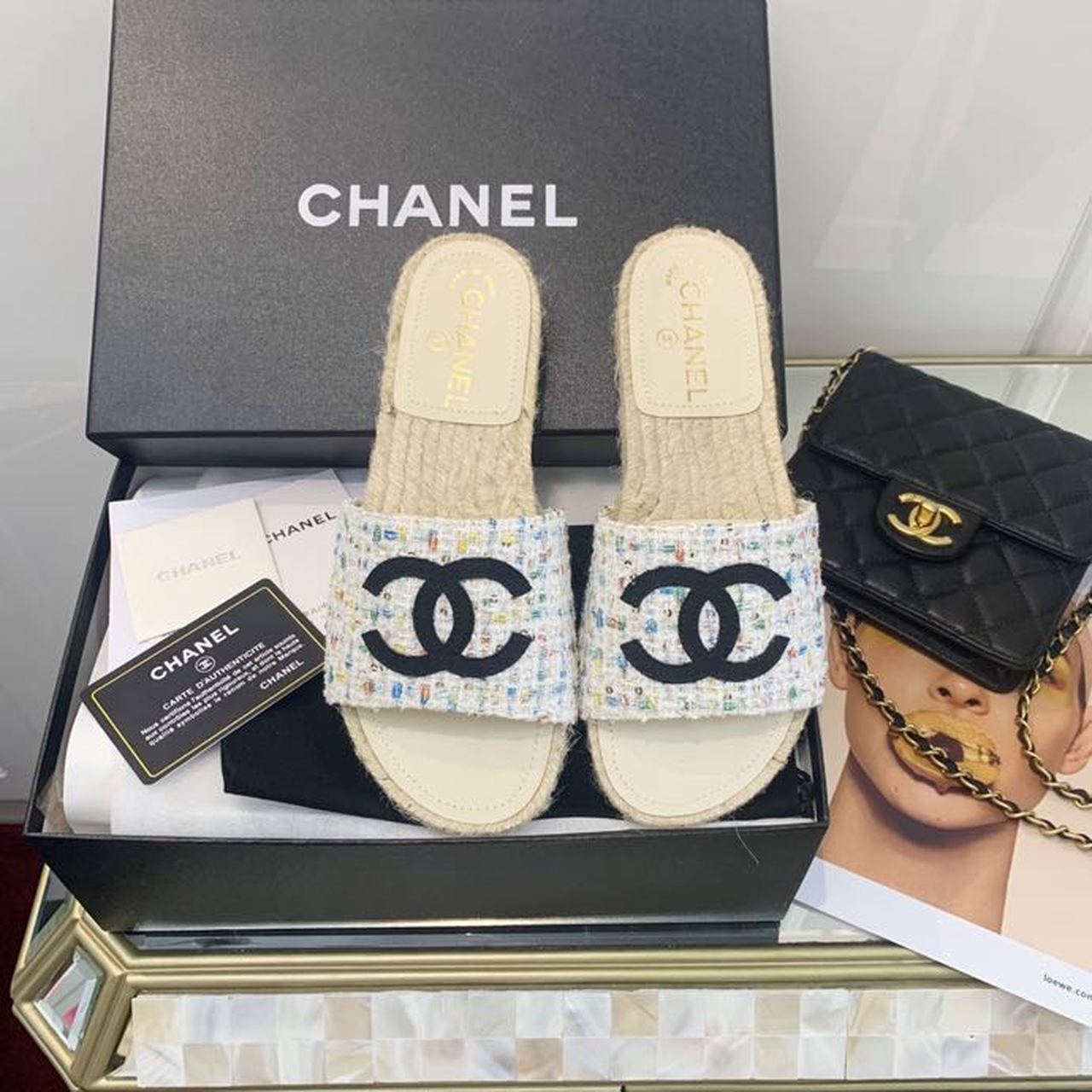 Chanel CC Espadrille Sandals Tweed/Calfskin Leather Spring/Summer Collection White/Multicolor