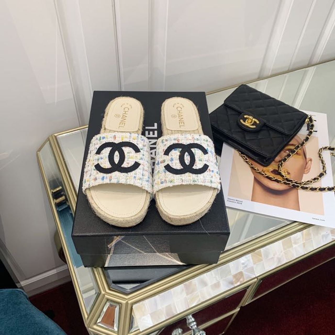 Chanel CC Espadrille Sandals Tweed/Calfskin Leather Spring/Summer Collection White/Multicolor