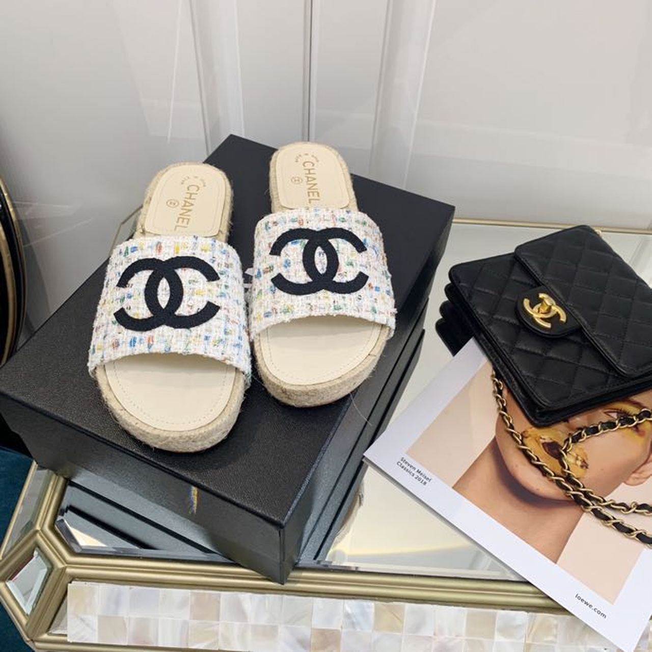 Chanel CC Espadrille Sandals Tweed/Calfskin Leather Spring/Summer Collection White/Multicolor