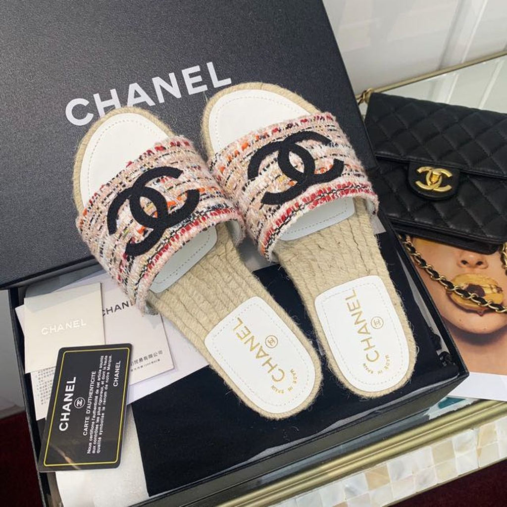 Chanel CC Espadrille Sandals Tweed/Calfskin Leather Spring/Summer Collection Red/Black