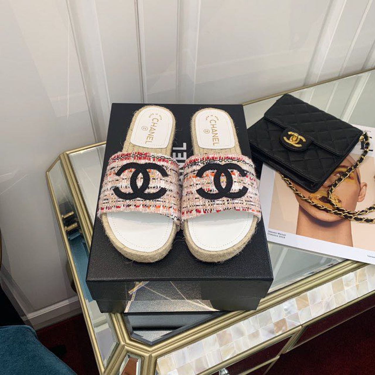 Chanel CC Espadrille Sandals Tweed/Calfskin Leather Spring/Summer Collection Red/Black