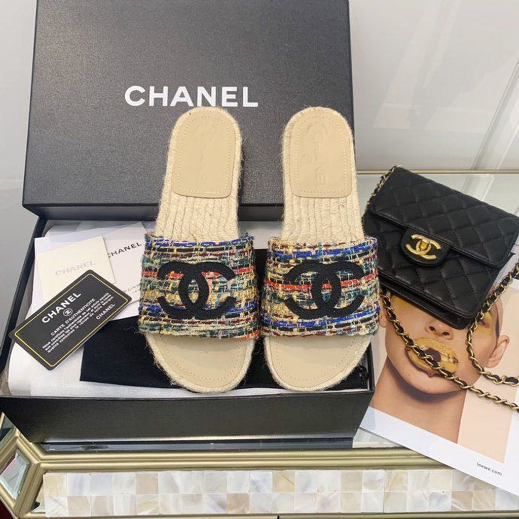 Chanel CC Espadrille Sandals Tweed/Calfskin Leather Spring/Summer Collection Red/Black