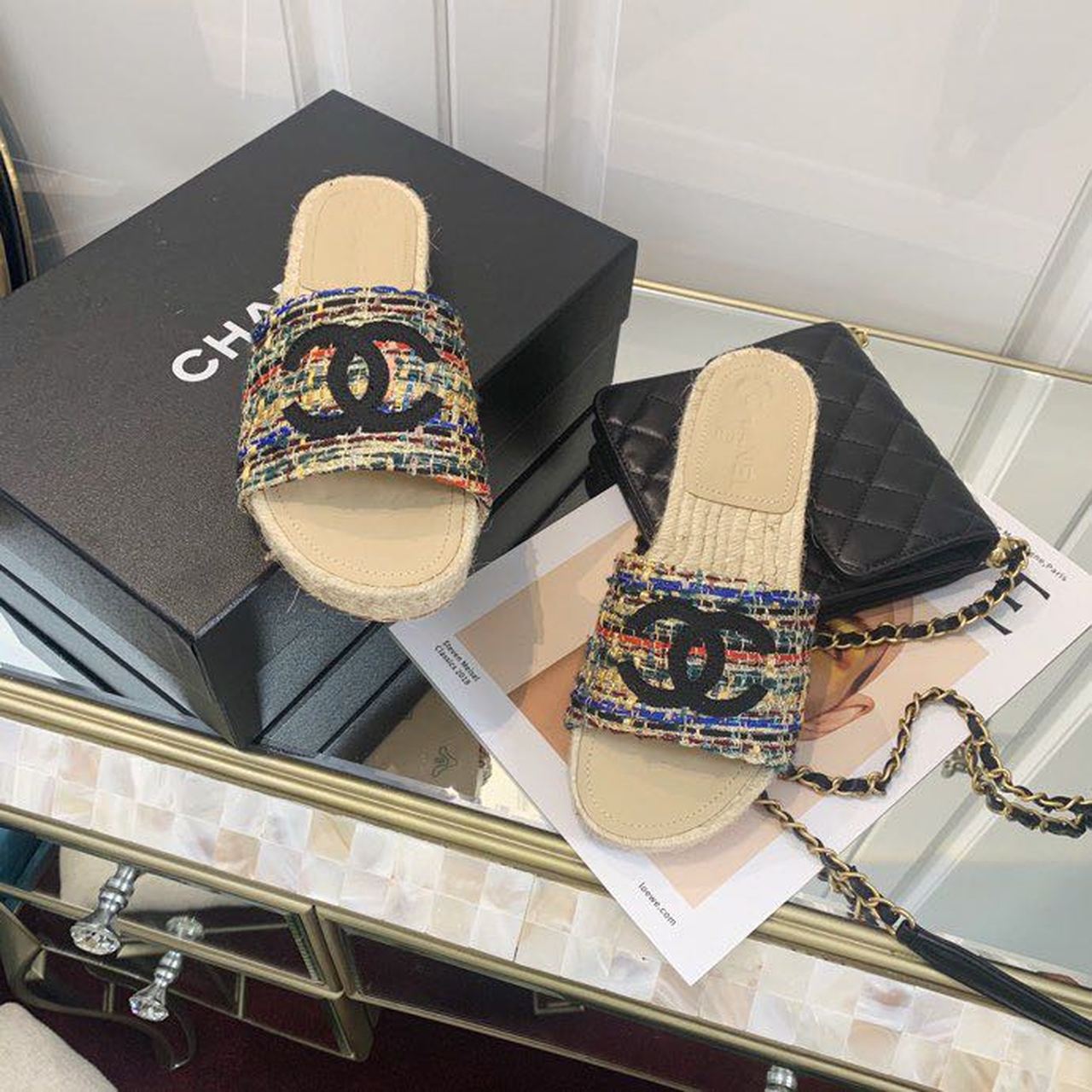 Chanel CC Espadrille Sandals Tweed/Calfskin Leather Spring/Summer Collection Red/Black