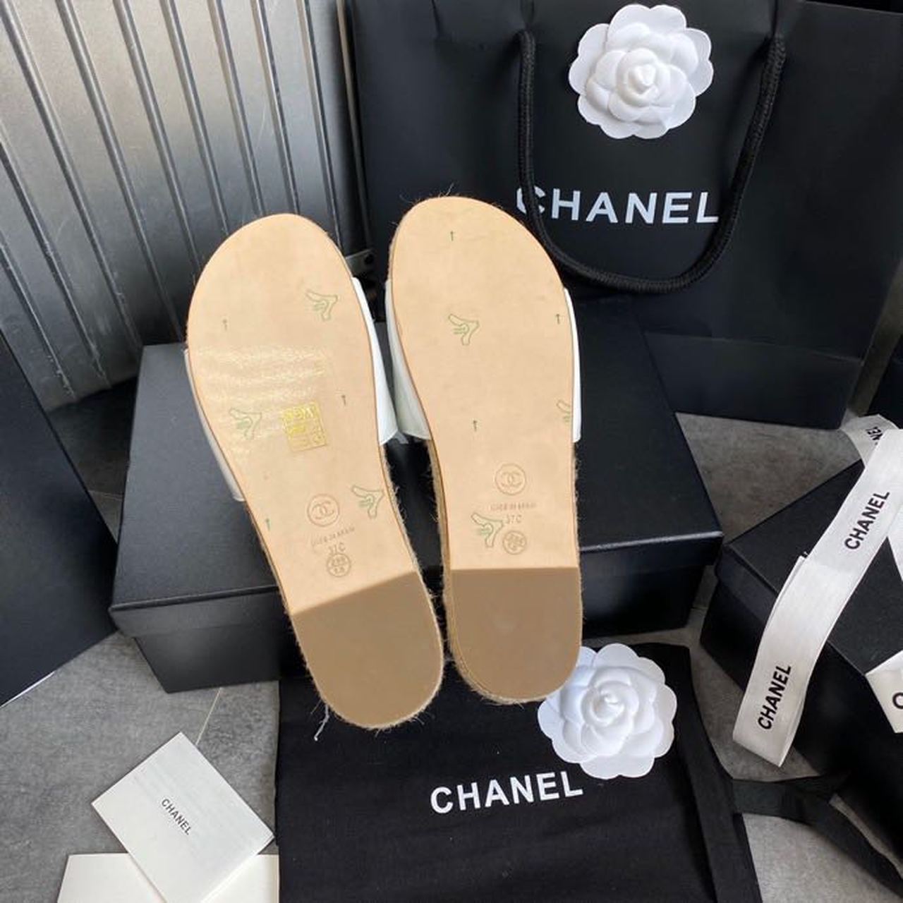 Chanel CC Espadrille Sandals Calfskin Leather Spring/Summer Collection White/Silver