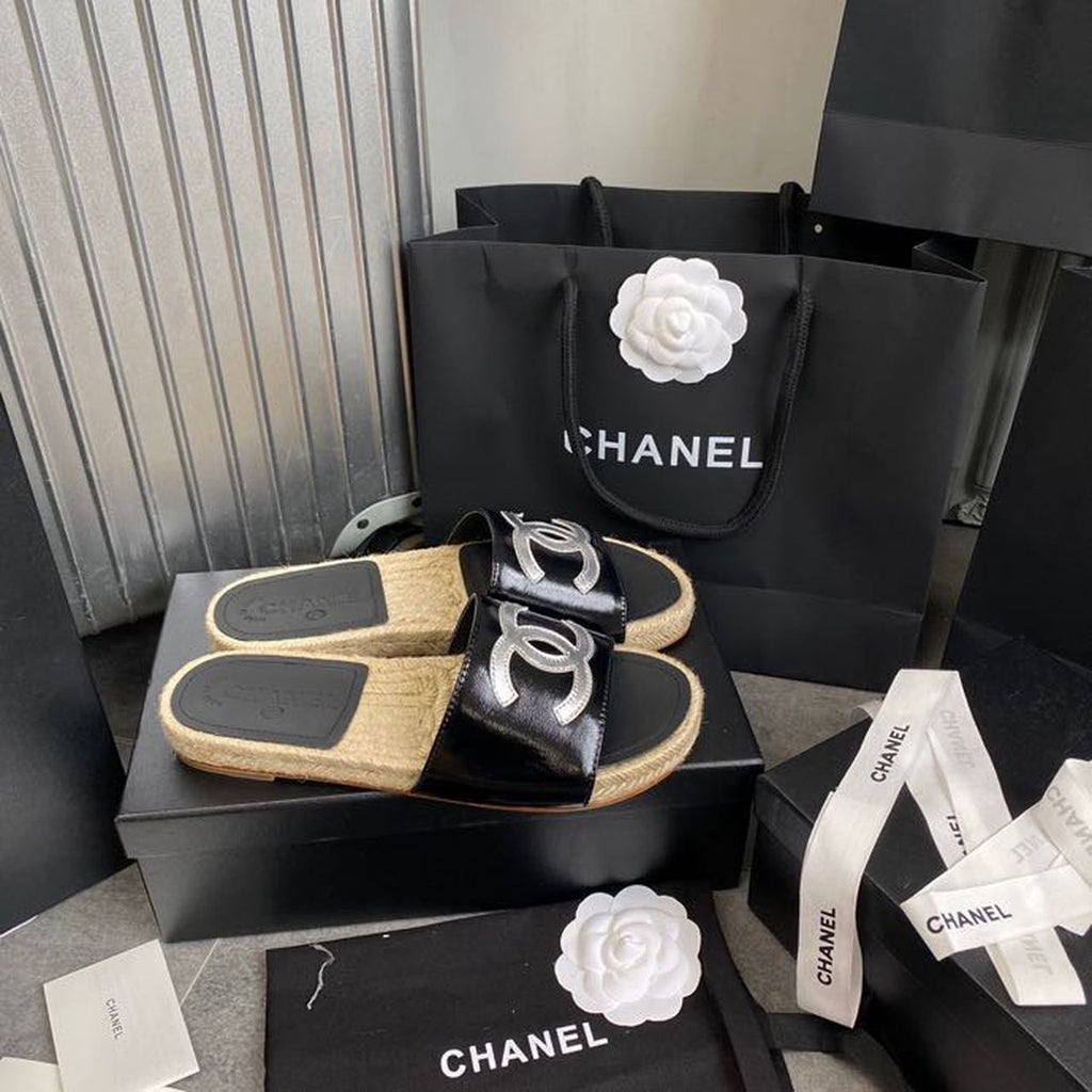 Chanel CC Espadrille Sandals Calfskin Leather Spring/Summer Collection Black/Silver
