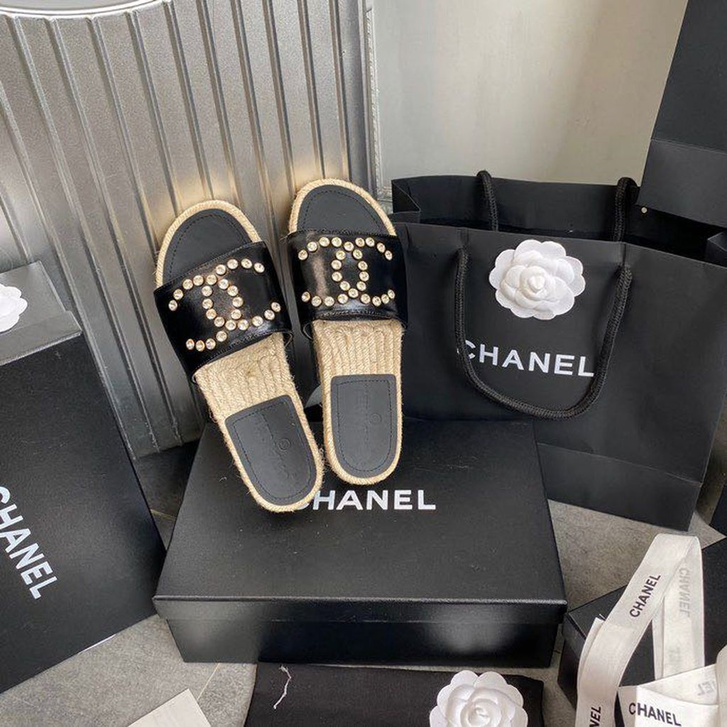 Chanel Crystal CC Espadrille Sandals Calfskin Leather Spring/Summer Collection Black