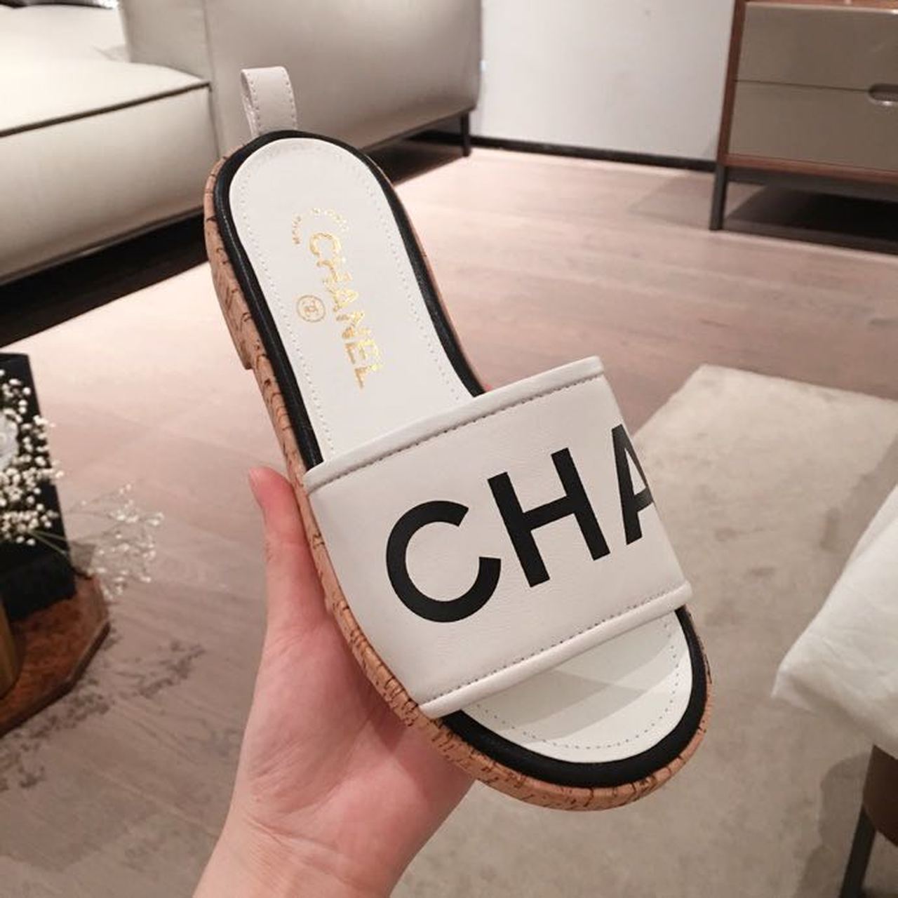 Chanel Cork Mules Sandals Calfskin Leather Spring/Summer Collection White/Black