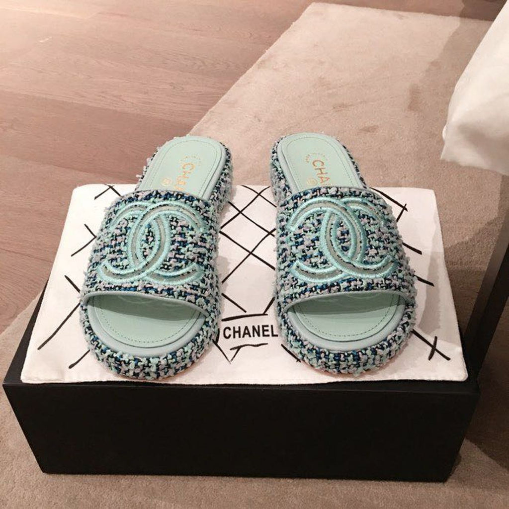 Chanel CC Cork Mules Sandals Tweed/Calfskin Leather Spring/Summer Collection Mint Blue