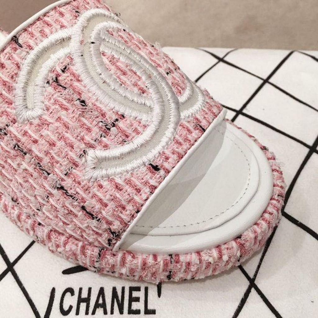 Chanel CC Cork Mules Sandals Tweed/Calfskin Leather Spring/Summer Collection Pink